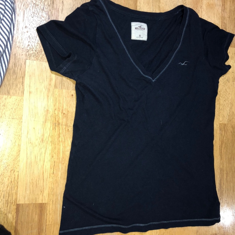 Navy Holister T Shirt